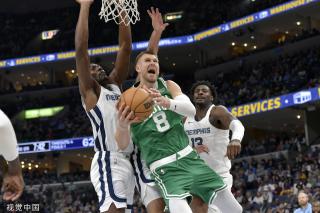 中场司令的 中场司令的