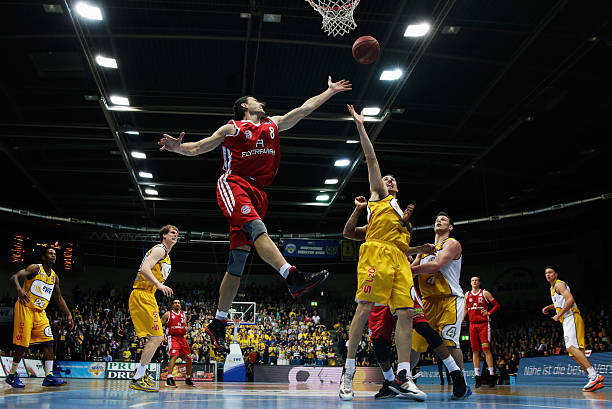 其精湛的技 其精湛的技